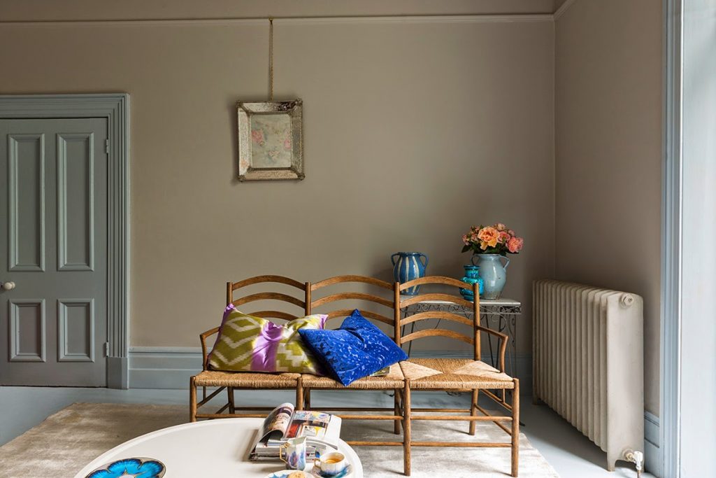 Marianne Cotterill has styled this beautiful Farrow and Ball shoot %E2%80%93 shot by James Merrell7