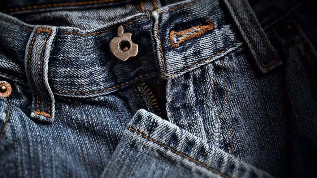 Домашний технолог: как сделать джинсы потертыми